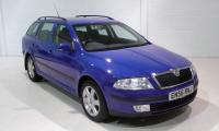 Please click on this image of the Skoda 2.0 Tdi Elegance estate to see more details and photos